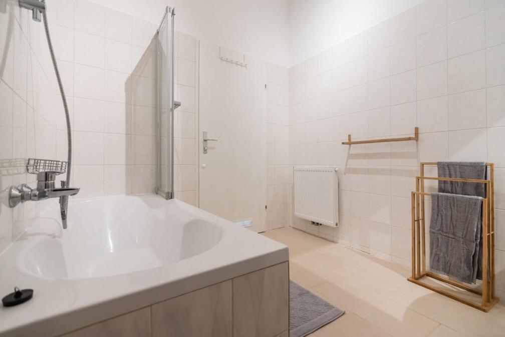 Caring Family Apartment Close To The Center Bécs Kültér fotó