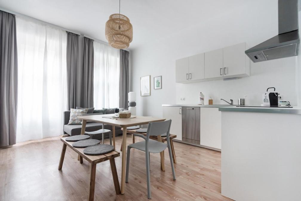 Caring Family Apartment Close To The Center Bécs Kültér fotó